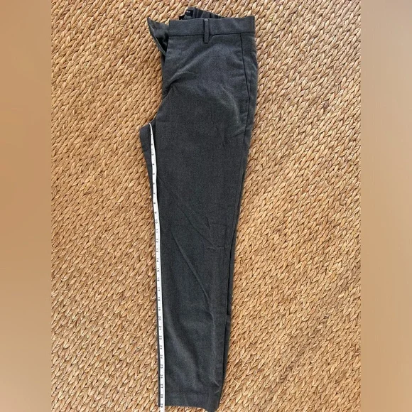 Banana Republic pants in charcoal gray, size 32 - Picture 7 of 7